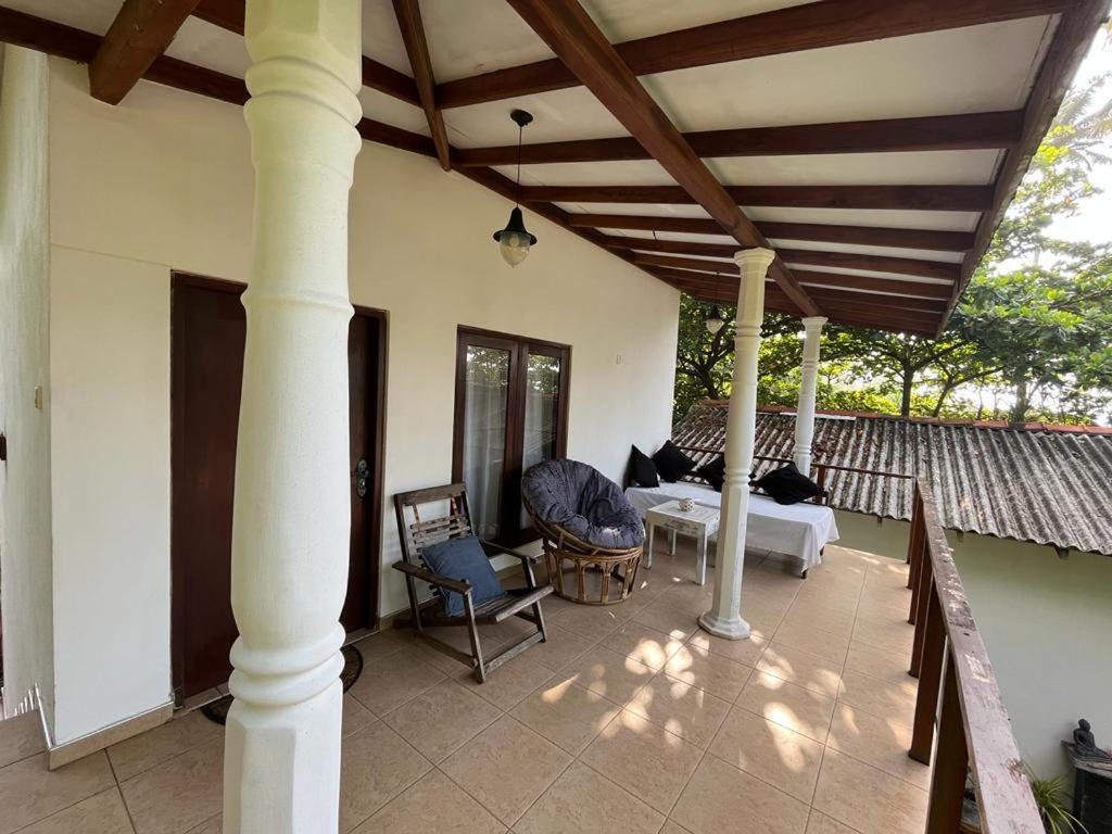 Beach House Kalukatiya - Family Villa, Seaview Room, Garden Room Dikwella Εξωτερικό φωτογραφία