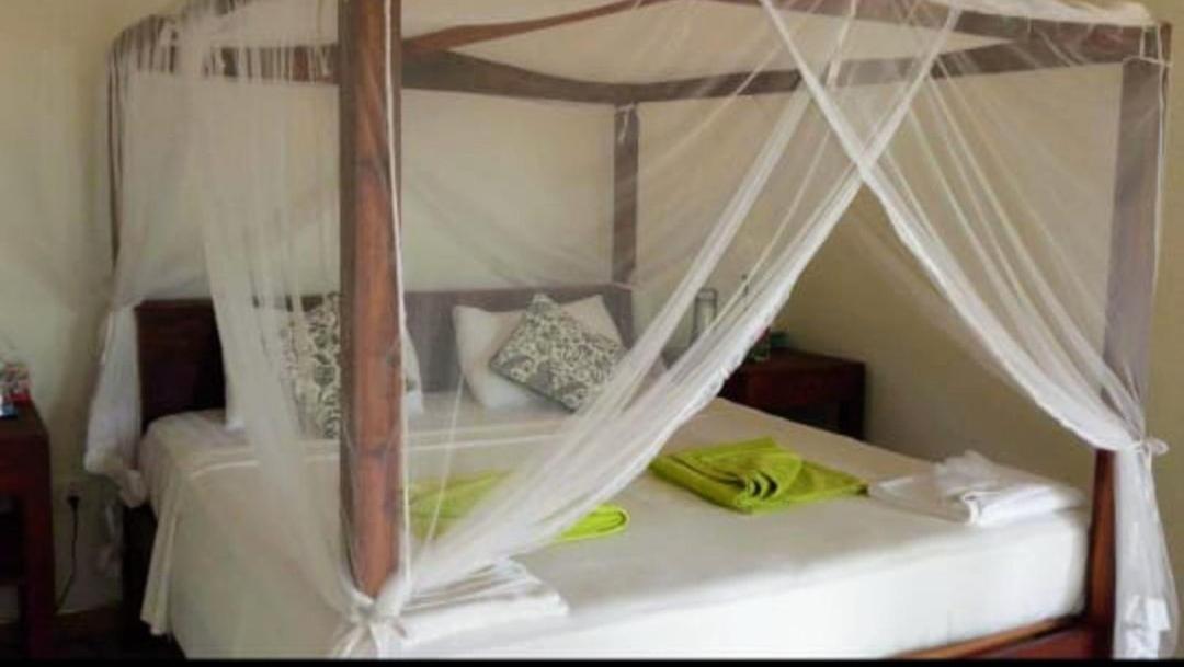 Beach House Kalukatiya - Family Villa, Seaview Room, Garden Room Dikwella Εξωτερικό φωτογραφία